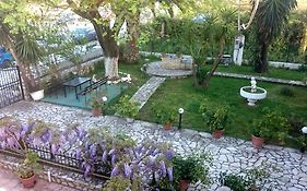 Maritsas Apartments
